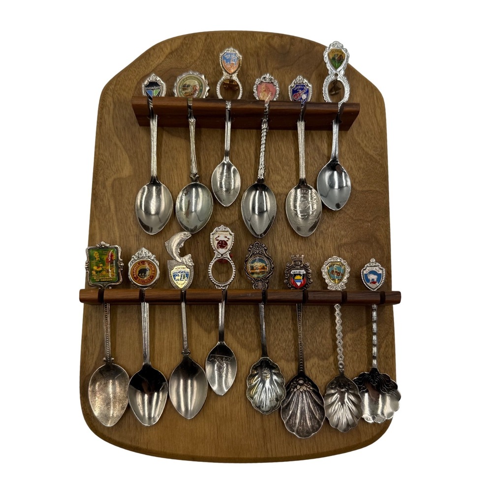 Vintage Myrtlewood‎ Spoon Rack Stateline Brookings Oregon w/ 14 Souvenir Spoons
